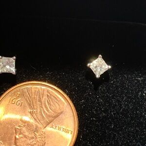 14k Solid Diamond Gold Stud